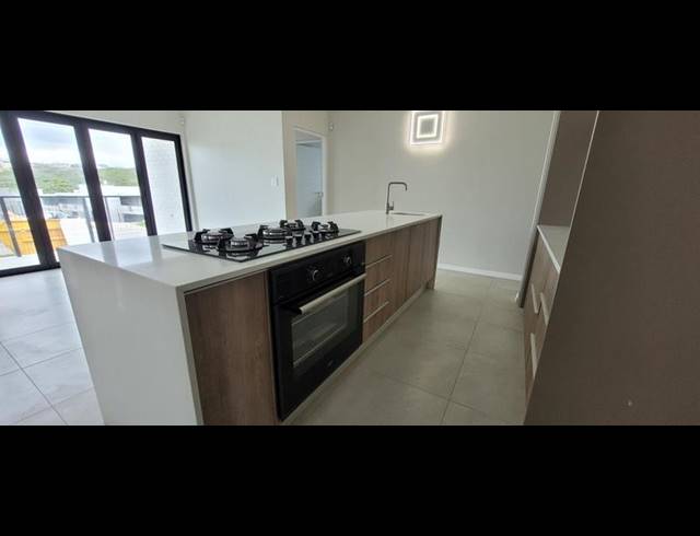 3 BEDROOM TOWNHOUSE FOR SALE IN ISLAND VIEW